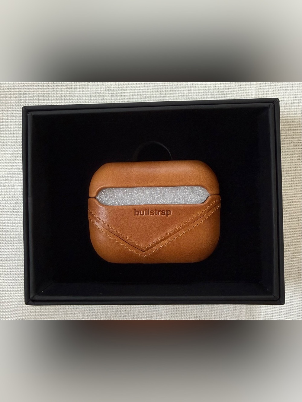 Bullstrap Leather AirPods Pro Case NWT